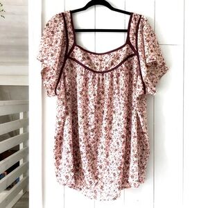 torrid Cream Square-Neck Short Sleeve Blouse With Burgundy Floral Design
